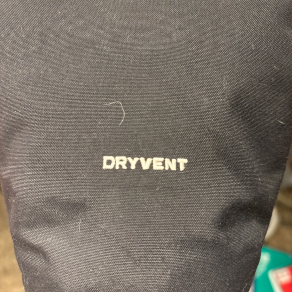 The North Face Parka - Picture 6 of 6